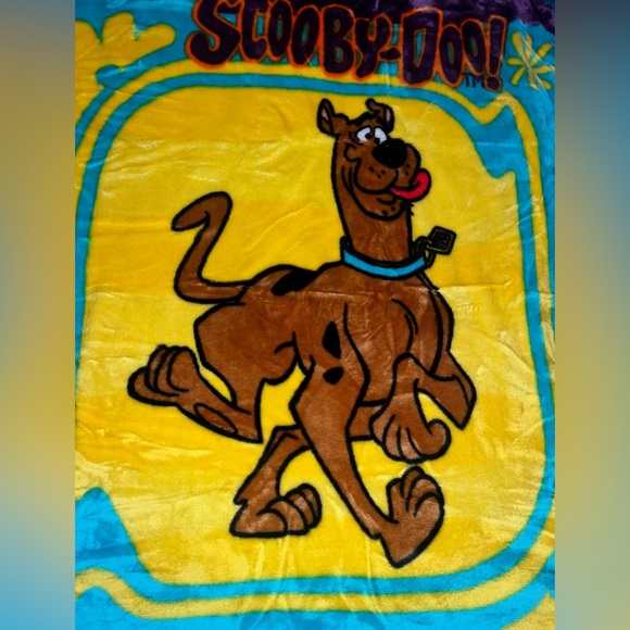 Vintage Y2K Scooby Doo Fleece Throw Blanket 50x60 Yellow Teal Plush Mint - Picture 5 of 6